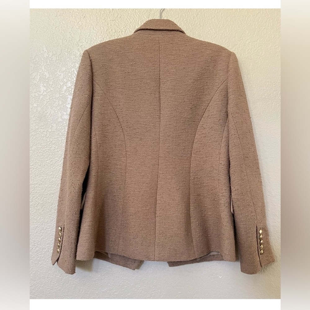 New L'AGENCE KENZIE DOUBLE-BREASTED BLAZER In Light Mocha Sz 10 $595 - Picture 4 of 8